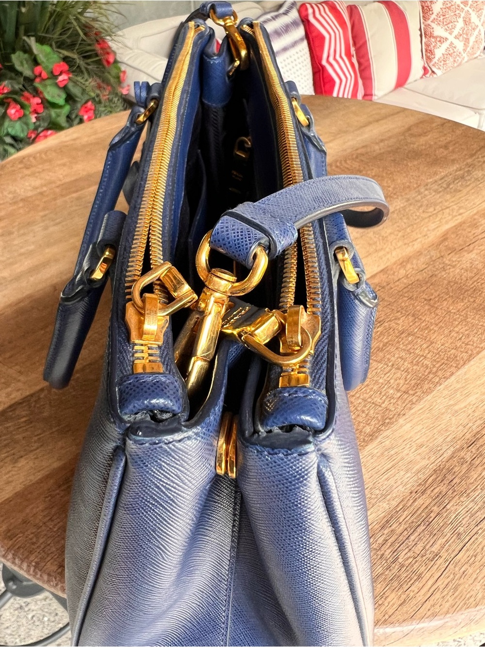 Prada Bluette Blue Saffiano Lux Leather Tote with Gold Hardware - Picture 15 of 16